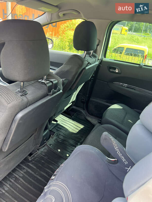 Мікровен Peugeot 5008 2016 в Львові