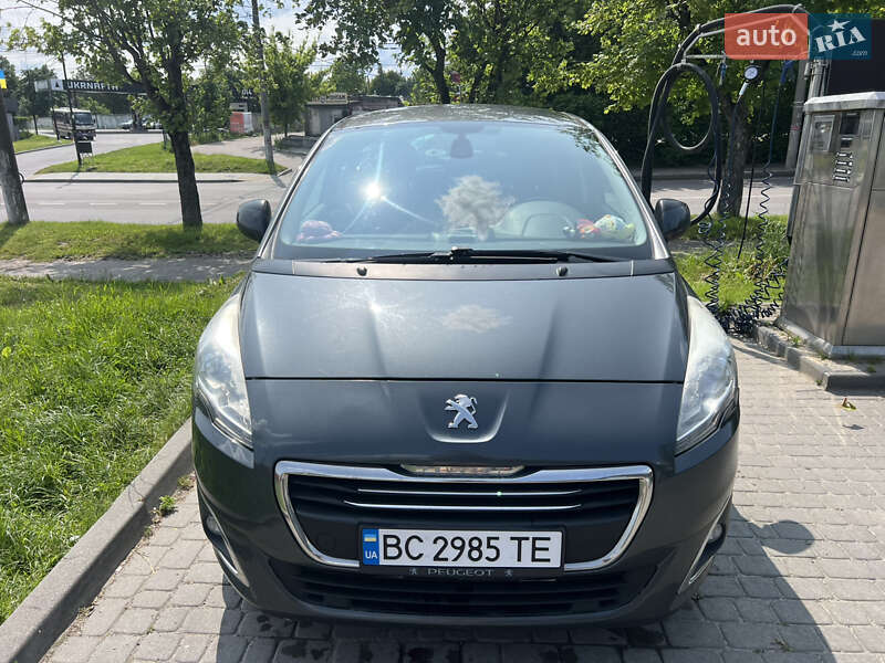 Мікровен Peugeot 5008 2016 в Львові