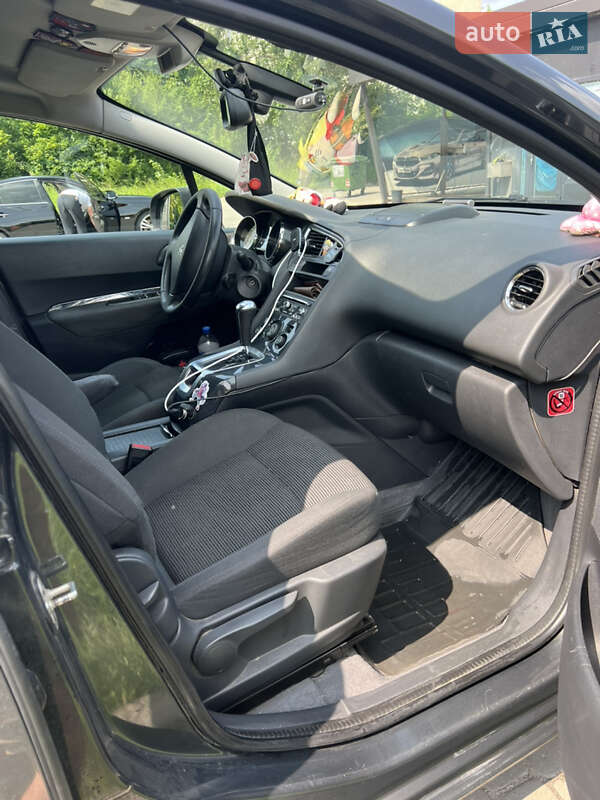 Мікровен Peugeot 5008 2016 в Львові