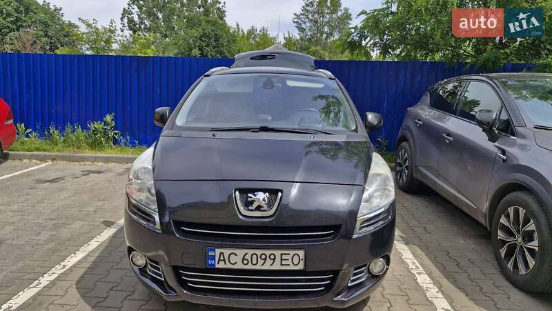 Мікровен Peugeot 5008 2011 в Луцьку