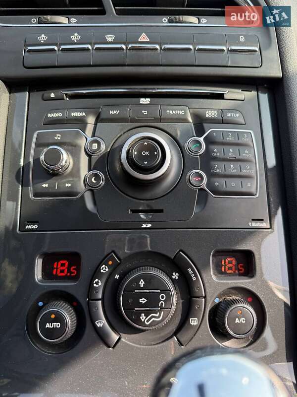 Микровэн Peugeot 5008 2013 в Виннице