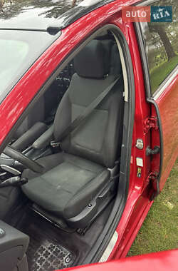 Микровэн Peugeot 5008 2010 в 