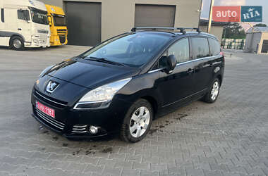 Микровэн Peugeot 5008 2011 в 