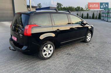 Микровэн Peugeot 5008 2011 в 