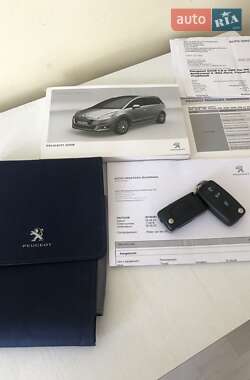 Мікровен Peugeot 5008 2014 в 