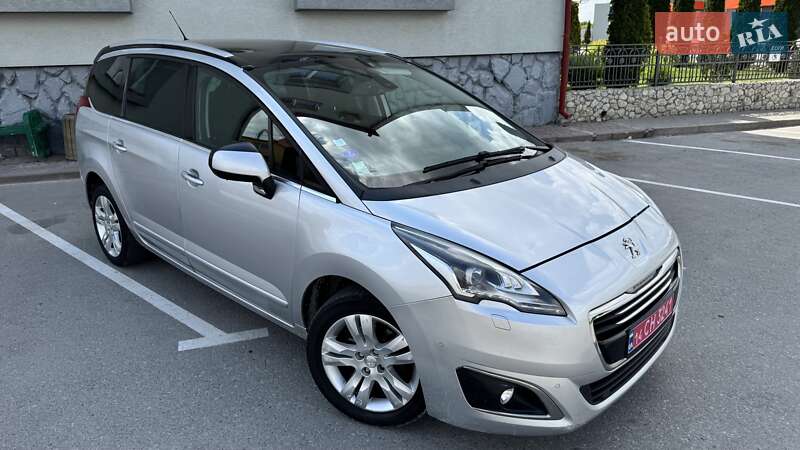 Peugeot 5008 2015