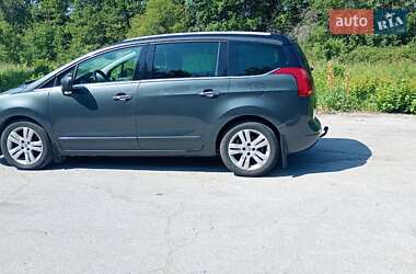 Микровэн Peugeot 5008 2010 в Мурованых Куриловцах