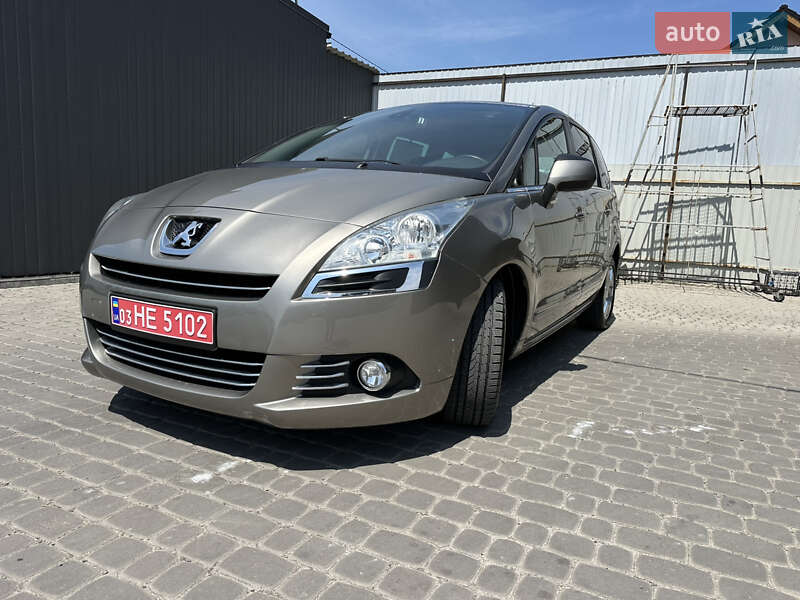 Мікровен Peugeot 5008 2012 в Львові