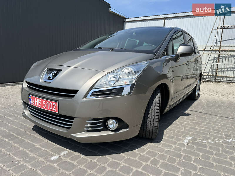 Мікровен Peugeot 5008 2012 в Львові