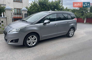 Микровэн Peugeot 5008 2013 в Виннице