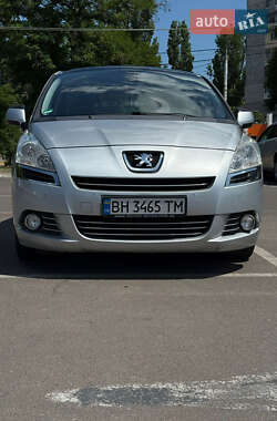 Микровэн Peugeot 5008 2012 в Одессе