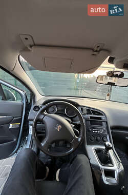 Микровэн Peugeot 5008 2010 в 