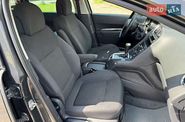 Мікровен Peugeot 5008 2015 в 