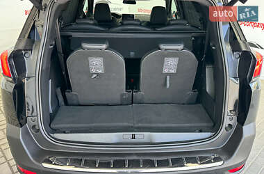 Внедорожник / Кроссовер Peugeot 5008 2019 в 