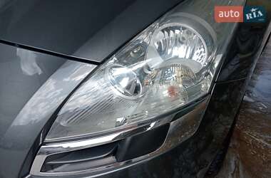 Мікровен Peugeot 5008 2009 в Бершаді