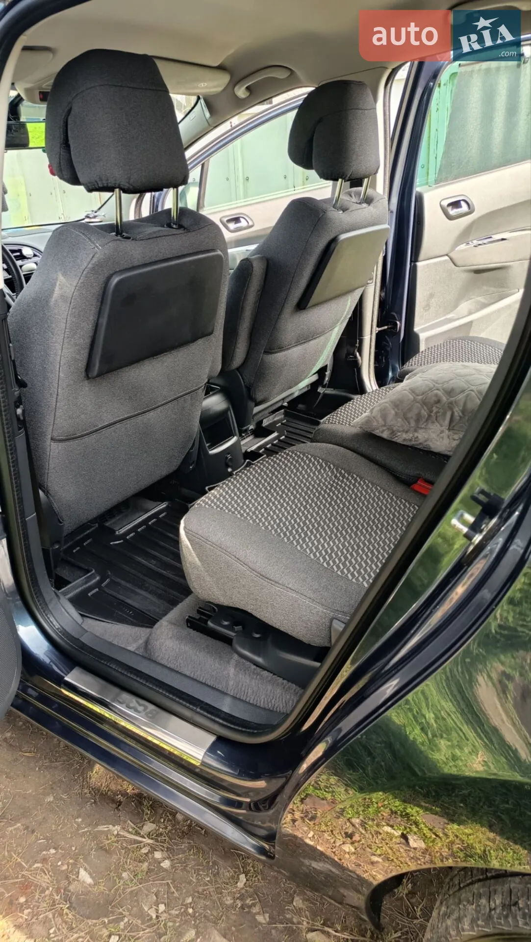 2013 Peugeot 5008 - мініатюра 10