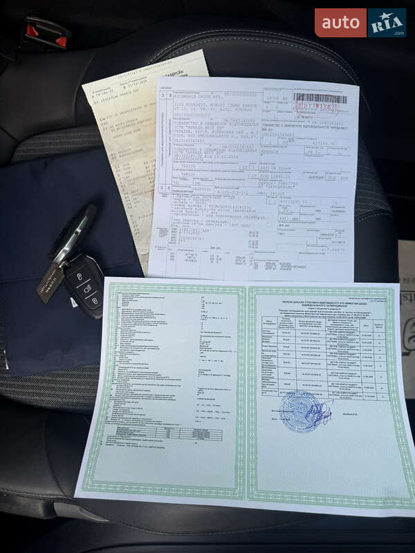 Позашляховик / Кросовер Peugeot 5008 2020 в Запоріжжі