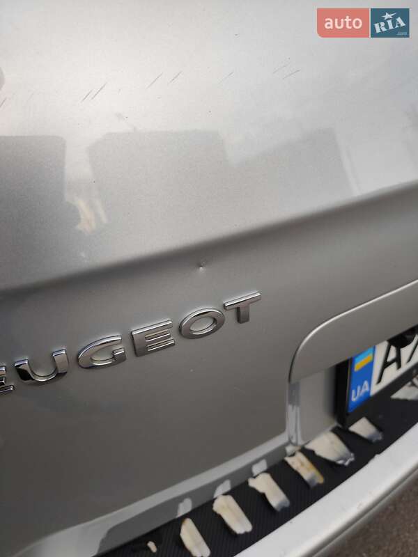 Мікровен Peugeot 5008 2011 в Харкові