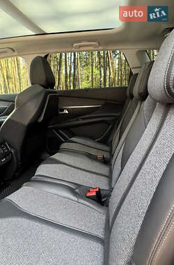 Позашляховик / Кросовер Peugeot 5008 2017 в Полтаві