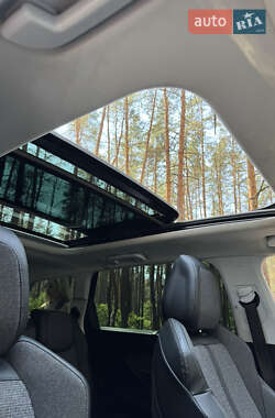 Позашляховик / Кросовер Peugeot 5008 2017 в Полтаві