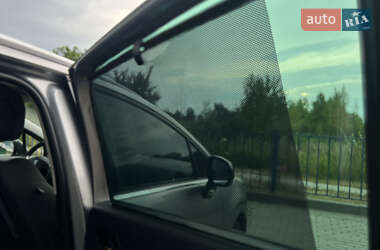 Микровэн Peugeot 5008 2016 в 