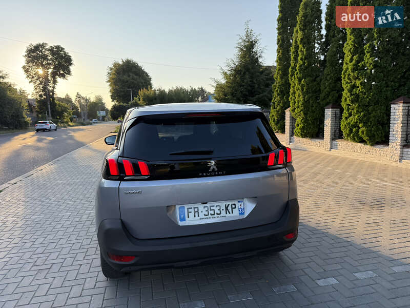 Внедорожник / Кроссовер Peugeot 5008 2020 в Черкассах