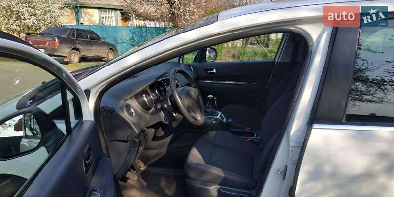 Мікровен Peugeot 5008 2014 в Полтаві