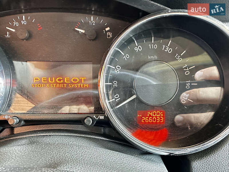 Мікровен Peugeot 5008 2013 в Житомирі