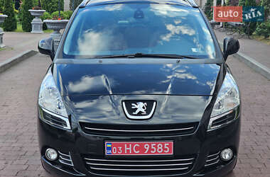 Микровэн Peugeot 5008 2012 в 