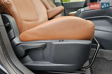 Микровэн Peugeot 5008 2012 в 