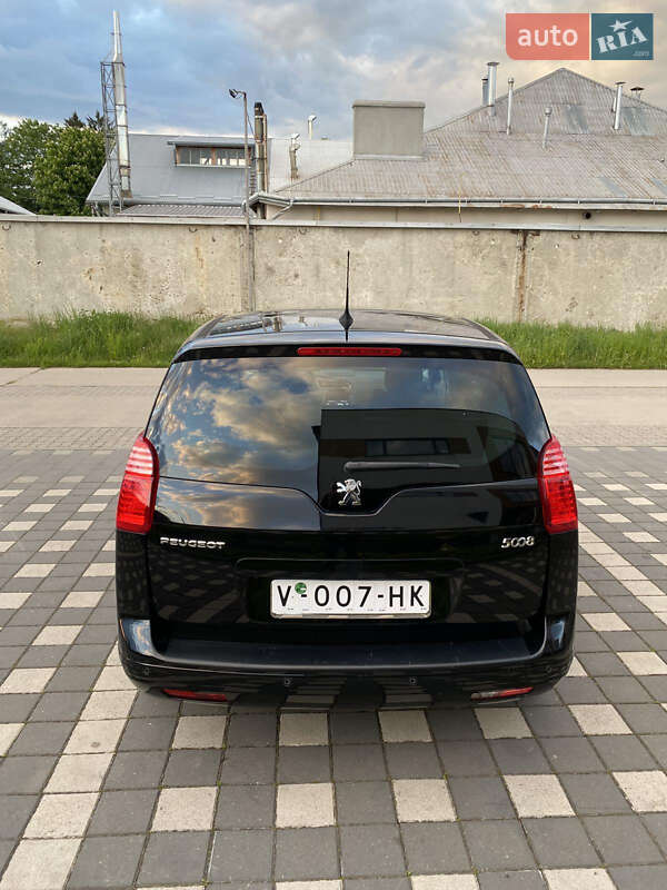 Микровэн Peugeot 5008 2013 в Стрые