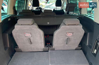 Мікровен Peugeot 5008 2013 в 