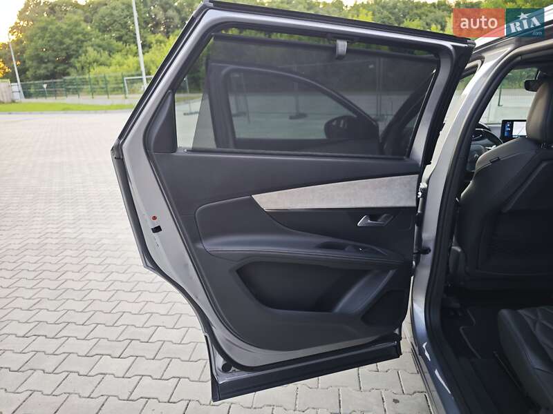 Позашляховик / Кросовер Peugeot 5008 2021 в Дубні