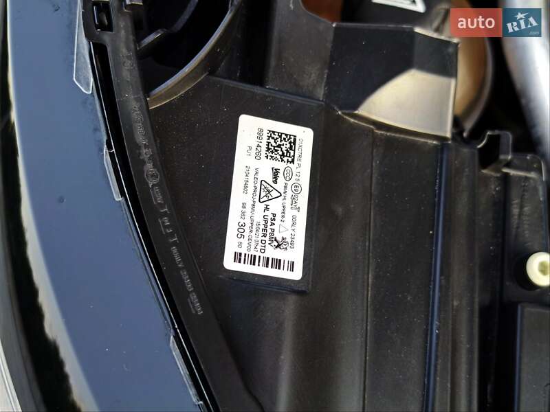 Позашляховик / Кросовер Peugeot 5008 2021 в Дубні