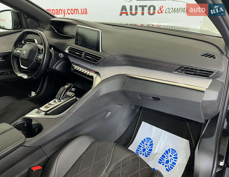 Внедорожник / Кроссовер Peugeot 5008 2019 в Львове