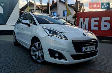 Микровэн Peugeot 5008 2015 в Тернополе