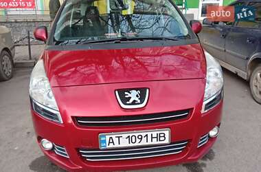 Мікровен Peugeot 5008 2011 в Рогатині