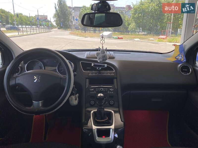 Микровэн Peugeot 5008 2011 в Николаеве