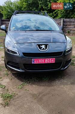 Микровэн Peugeot 5008 2010 в Ровно