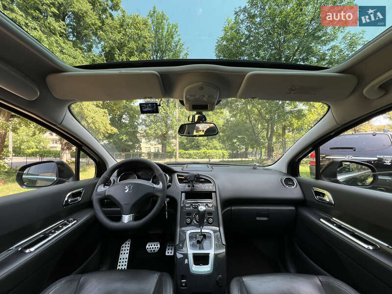 Мікровен Peugeot 5008 2010 в Чернівцях