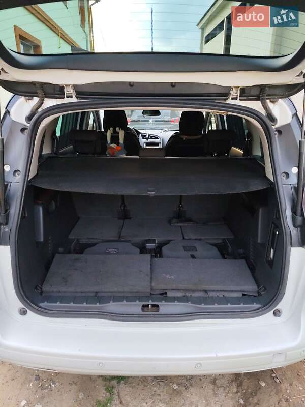 Мікровен Peugeot 5008 2011 в Броварах фото 4 Мікровен Peugeot 5008 2011 в Броварах