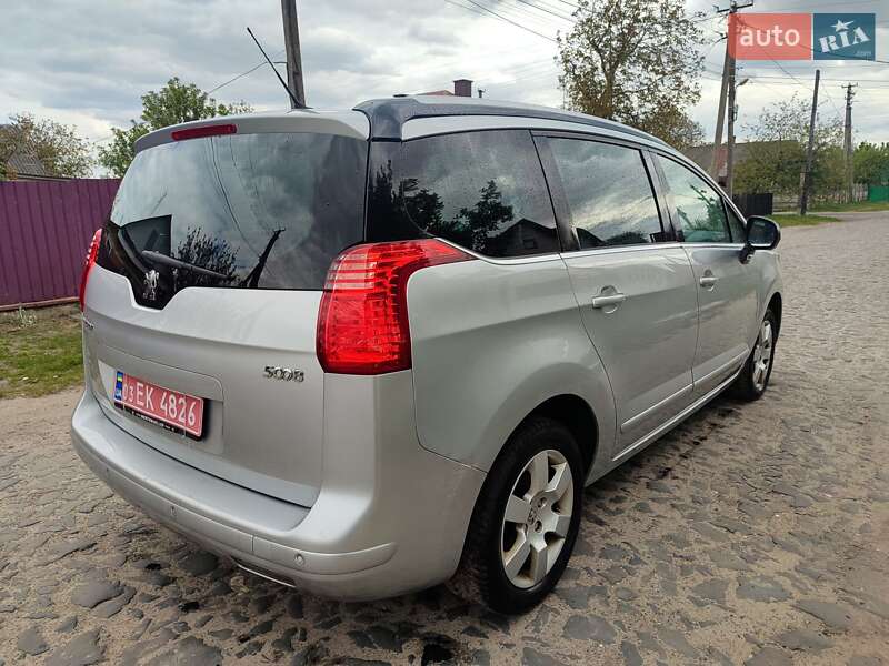 Мікровен Peugeot 5008 2010 в Ковелі