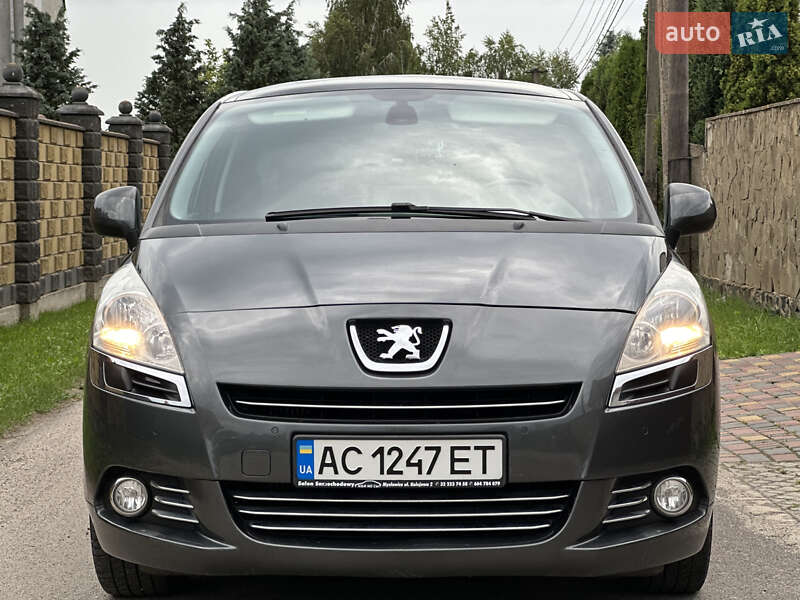 Микровэн Peugeot 5008 2009 в Луцке