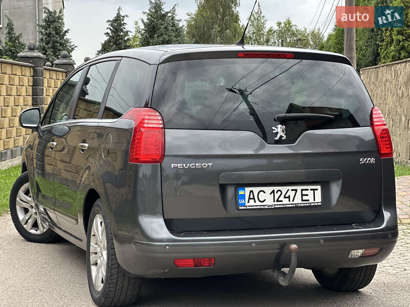 Микровэн Peugeot 5008 2009 в Луцке