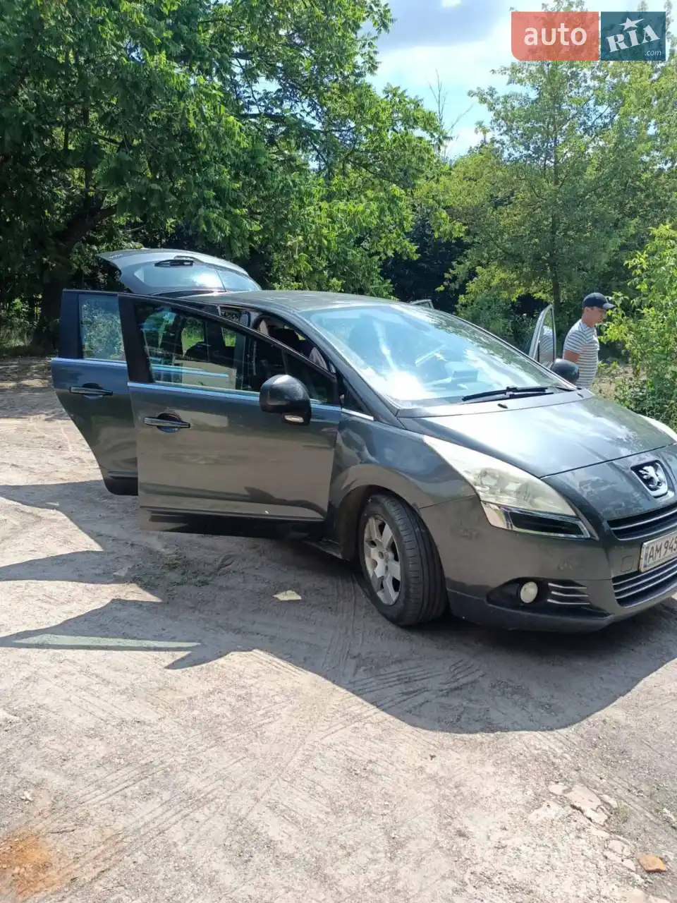 2011 Peugeot 5008 - мініатюра 15