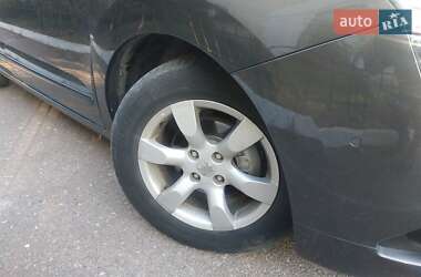 Микровэн Peugeot 5008 2012 в 