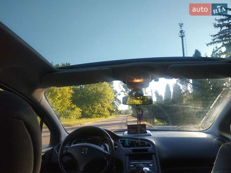 Микровэн Peugeot 5008 2012 в Радивилове