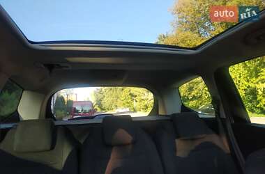 Микровэн Peugeot 5008 2012 в 
