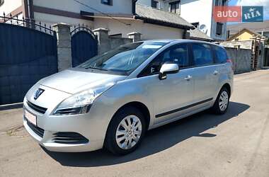 Микровэн Peugeot 5008 2010 в Ровно