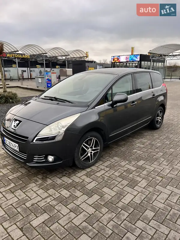 Peugeot 5008 2010
